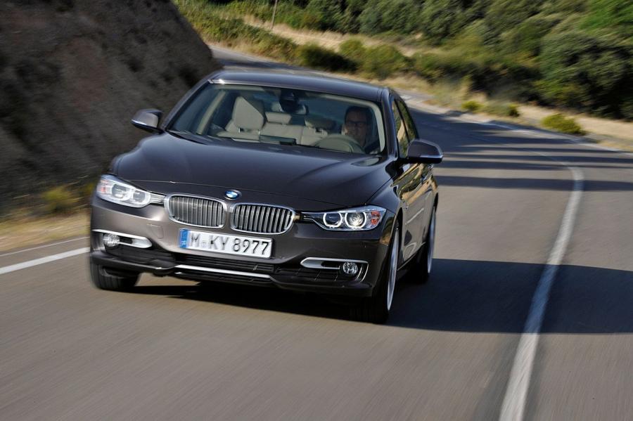  BMW 3-Series 2012 года  (фото 124 из 191)